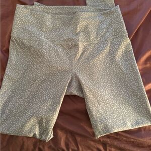 Women's Gray Animal Print Lululemon Leggings